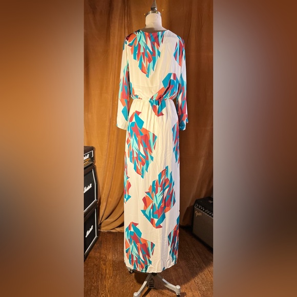 Everly faux wrap, maxi dress size L - Picture 2 of 7